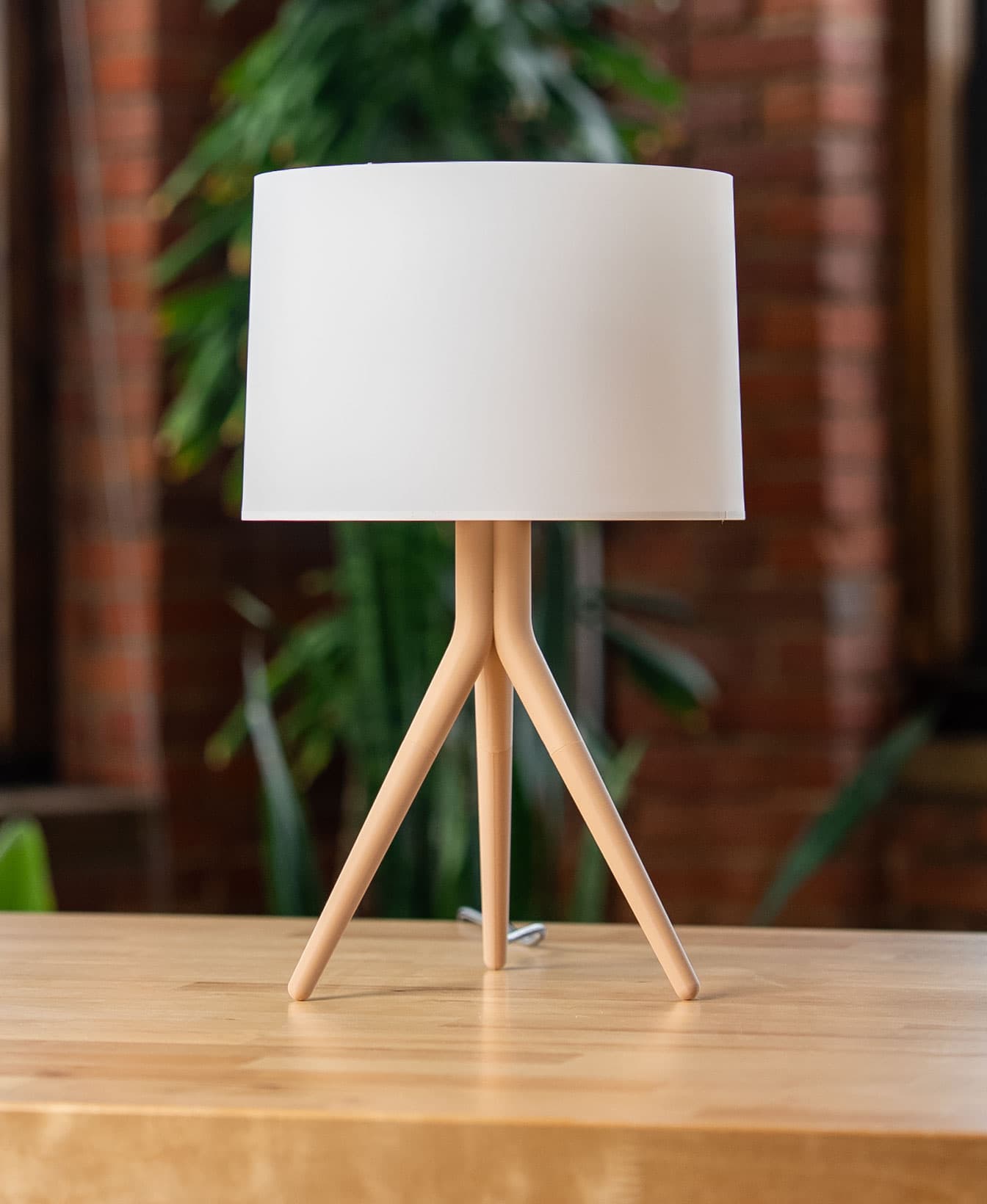 Tripod Lamp