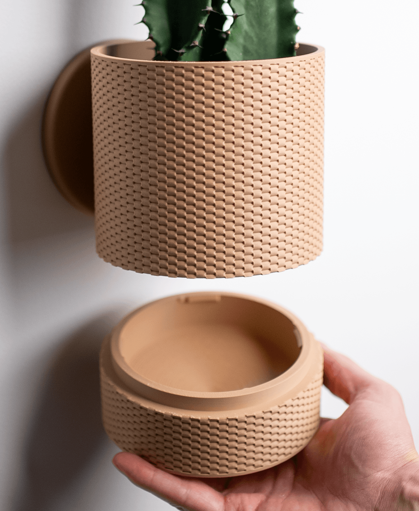 Straight Weave Planter